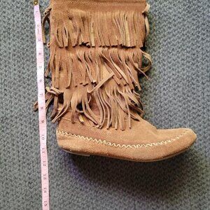 Women's Size 5.5 Fringe Tan Tall Suede Boots